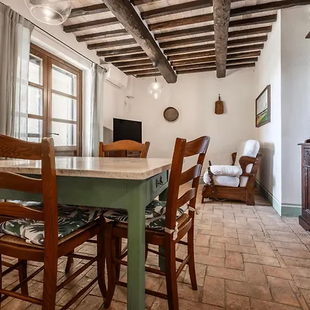 Podere San Biagio Alloggio per agriturismo